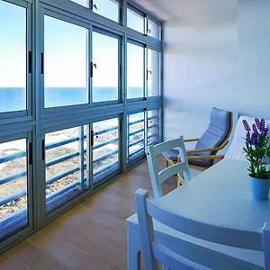 https://apartamento-frente-al-mar-puertito-de-guimar.tenerifehoteles.net